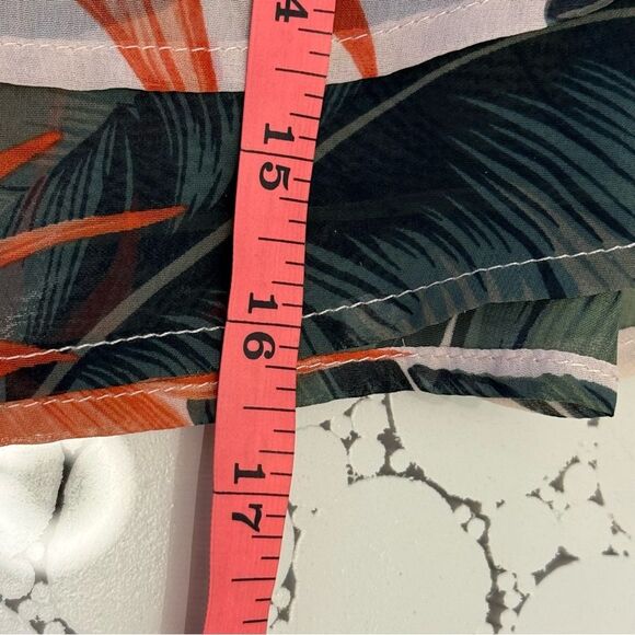 Show Me Your Mumu Princess Di Maxi Skirt Kauai Kisses
matching Crop Top small - Picture 12 of 12